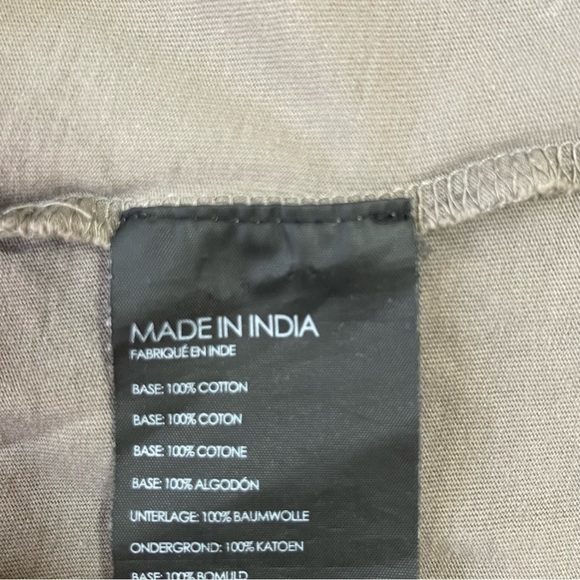 3/$20 ❤️ Club Monaco Tan Pocket Short Sleeves T-shirt US M - Picture 5 of 7